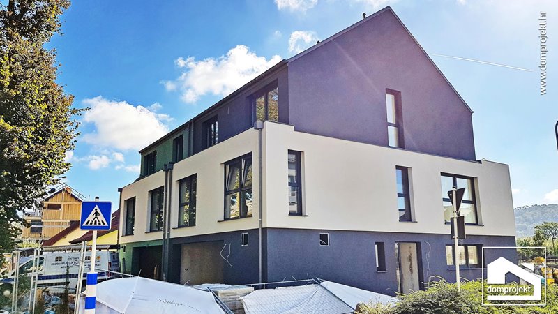 Modern prefab house in Hunsdorf