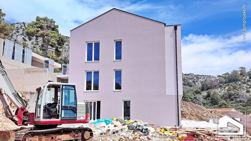 Modern prefab house in Hvar