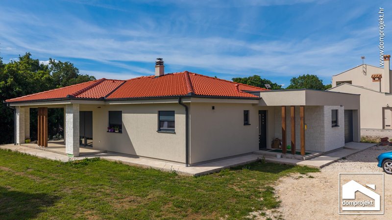 Modern prefab house in Labin