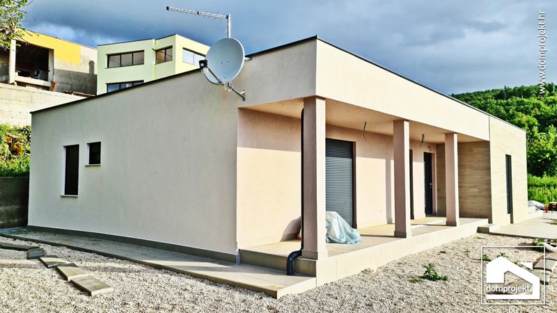 Modern prefab bungalow in Poljane
