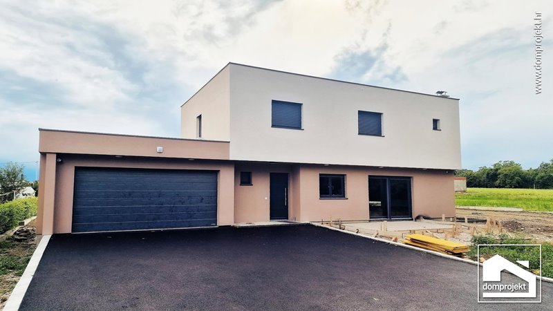 Modern prefab house in Rakitje