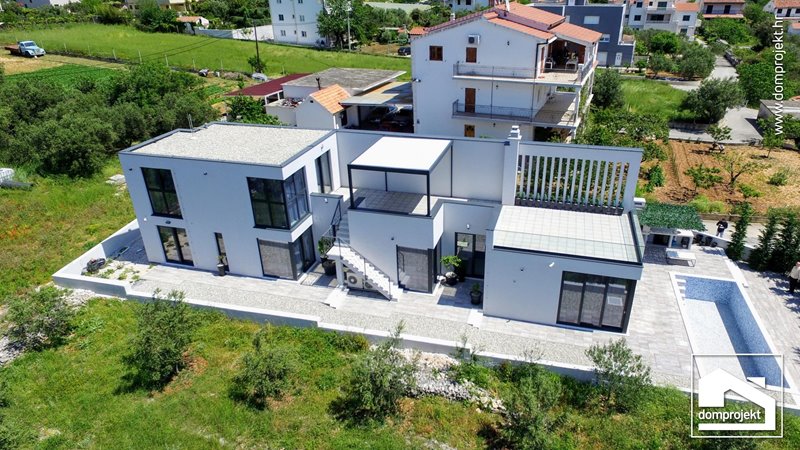 Modern two-storey prefab house in Seget Vranjica