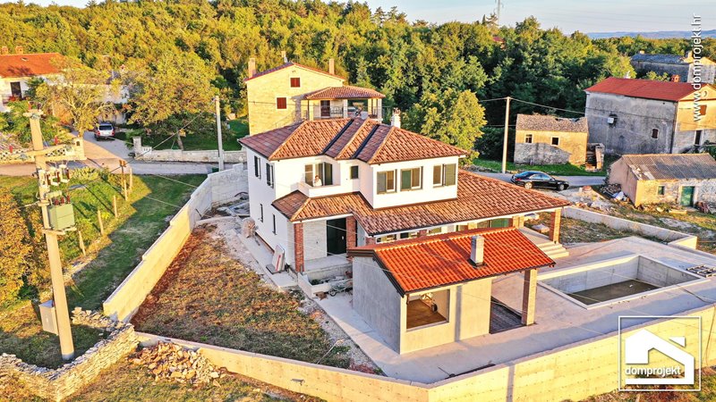 Modern two-storey prefab house in Šorgi