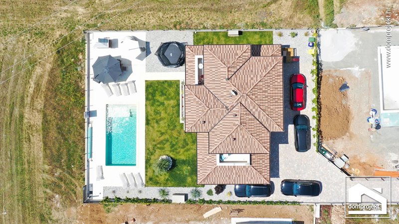 Modern prefab house with pool in Nedešćina