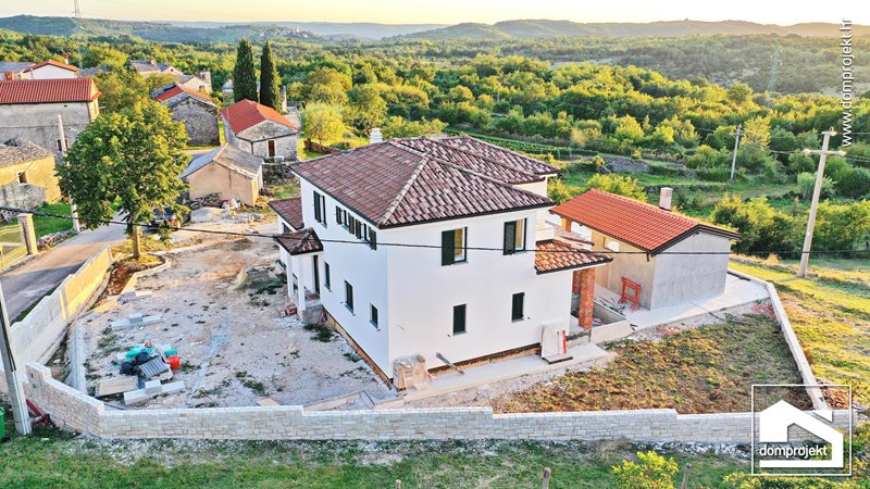 Contemporary two-storey prefab house in Šorgi