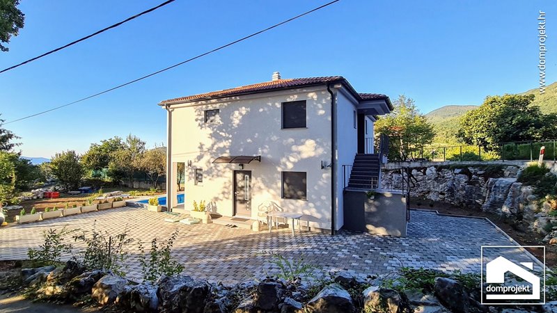 Contemporary two-storey prefab house in Veprinac