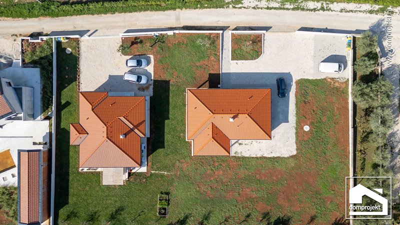 Contemporary prefab house in Krunčići