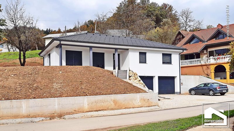 Contemporary prefab bungalow in Žiče