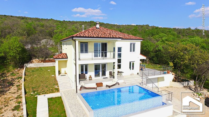Energy-efficient prefab house with pool in Kostrena