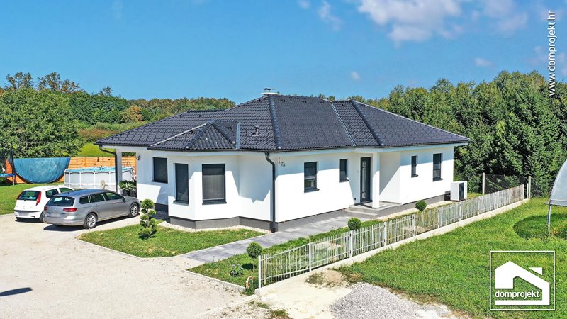 Energy-efficient prefab bungalow in Brezje