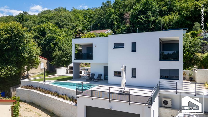 Energy-efficient two-storey prefab house in Omišalj