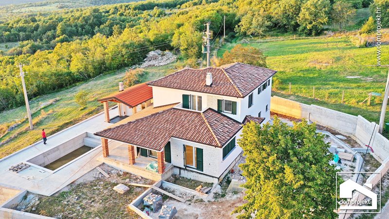 Energy-efficient two-storey prefab house in Šorgi