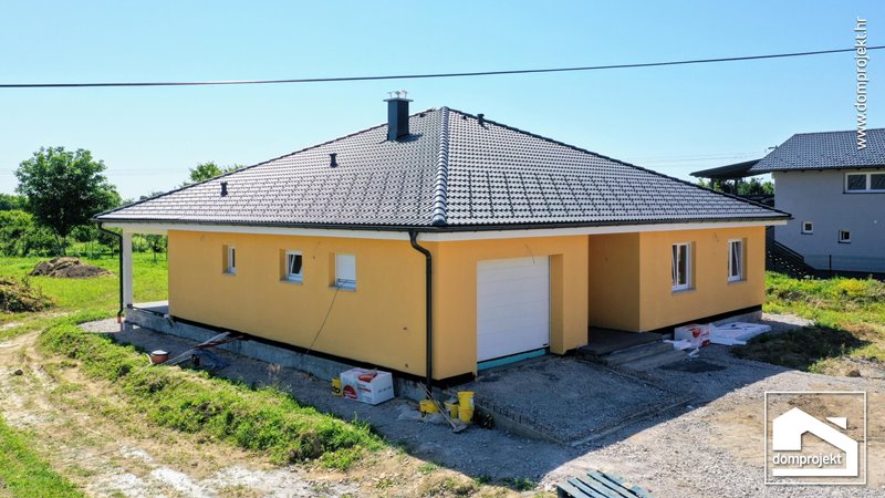 Modern prefab bungalow in Zagreb