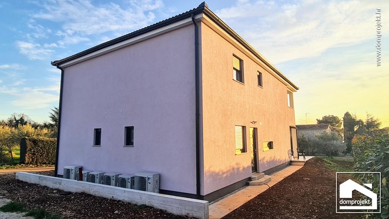 Contemporary prefab house in Umag